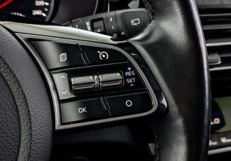 Подержанный автомобиль Kia Seltos 2022 года (29 фото)