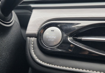 Подержанный автомобиль JAC JS6 2023 года (18 фото)