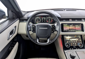 Подержанный автомобиль Land Rover Range Rover Velar 2019 года (22 фото)