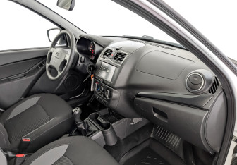 Подержанный автомобиль LADA (ВАЗ) Granta Liftback 2024 года (11 фото)