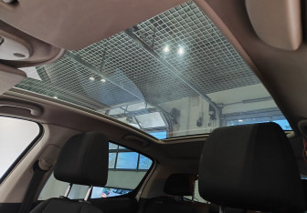 Подержанный автомобиль Peugeot 308 Hatchback 2011 года (17 фото)