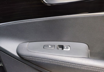 Подержанный автомобиль Kia Sorento 2017 года (20 фото)