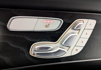 Подержанный автомобиль Mercedes-Benz GLC Coupe 2019 года (25 фото)