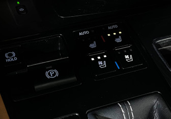 Подержанный автомобиль Lexus RX 2020 года (17 фото)