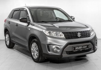 Подержанный автомобиль Suzuki Vitara 2016 года (3 фото)