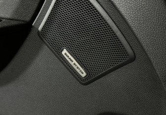 Подержанный автомобиль Skoda Yeti 2012 года (14 фото)