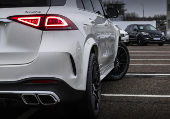 Подержанный автомобиль Mercedes-Benz GLE 2019 года (9 фото)