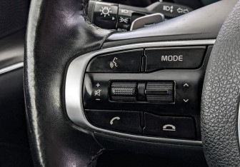 Подержанный автомобиль Kia K5 2021 года (29 фото)