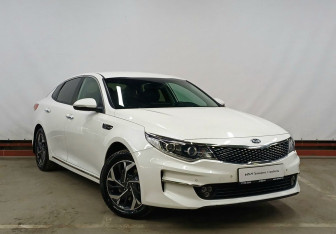Подержанный автомобиль Kia Optima Sedan 2017 года (3 фото)