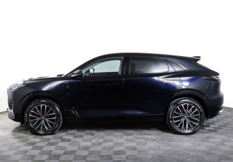 Подержанный автомобиль Changan UNI-K 2023 года (8 фото)