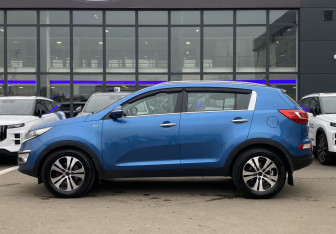 Подержанный автомобиль Kia Sportage 2012 года (8 фото)