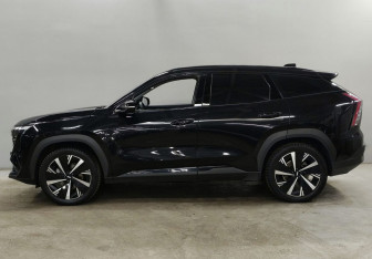 Подержанный автомобиль Geely Atlas 2024 года (8 фото)