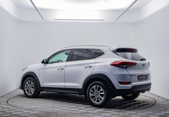 Подержанный автомобиль Hyundai Tucson 2018 года (7 фото)