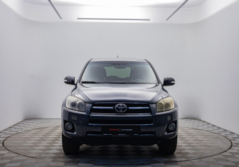 Подержанный автомобиль Toyota RAV4 2009 года (2 фото)