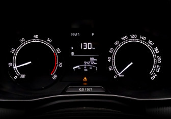 Подержанный автомобиль Skoda Rapid Liftback 2021 года (13 фото)