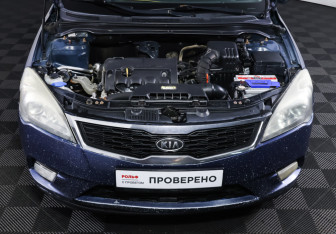 Подержанный автомобиль Kia Ceed Wagon 2010 года (9 фото)