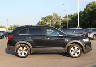 Подержанный автомобиль Chevrolet Captiva 2014 года (4 фото)
