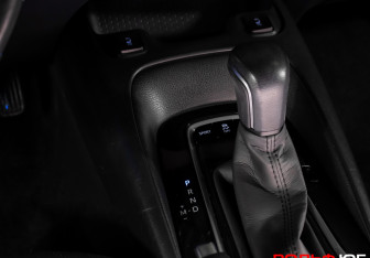 Подержанный автомобиль Toyota Corolla Sedan 2019 года (21 фото)