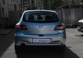 Подержанный автомобиль Mazda 3 Hatchback 2008 года (5 фото)
