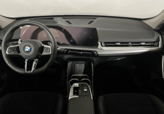 Новый BMW X1 2026 (11 фото)