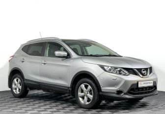 Подержанный автомобиль Nissan Qashqai 2014 года (3 фото)