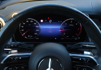 Подержанный автомобиль Mercedes-Benz GLC Coupe 2022 года (11 фото)