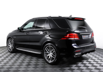 Подержанный автомобиль Mercedes-Benz GLE AMG 2016 года (7 фото)