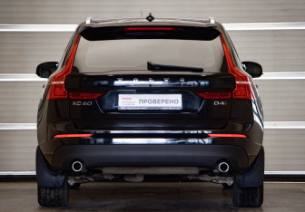 Подержанный автомобиль Volvo XC60 2019 года (5 фото)