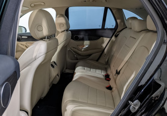 Подержанный автомобиль Mercedes-Benz GLC Coupe 2017 года (18 фото)