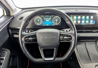 Подержанный автомобиль Omoda C5 2022 года (22 фото)