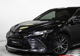 Подержанный автомобиль Toyota Camry Sedan 2023 года (22 фото)