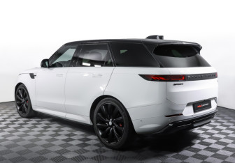 Подержанный автомобиль Land Rover Range Rover Sport 2023 года (7 фото)