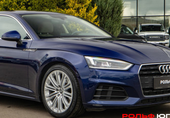 Подержанный автомобиль Audi A5 Liftback 2019 года (18 фото)