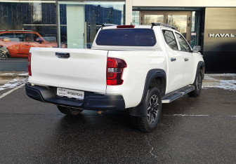 Подержанный автомобиль Changan Hunter Plus 2024 года (5 фото)