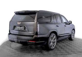 Подержанный автомобиль Cadillac Escalade Suv 2025 года (5 фото)