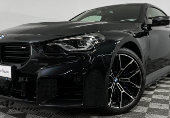 Подержанный автомобиль BMW M2 2023 года (27 фото)