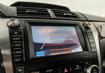 Подержанный автомобиль Toyota Camry Sedan 2012 года (17 фото)