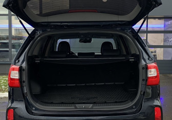 Подержанный автомобиль Kia Sorento 2019 года (10 фото)