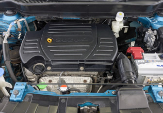 Подержанный автомобиль Suzuki Vitara 2016 года (9 фото)