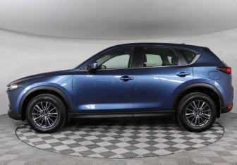 Подержанный автомобиль Mazda CX-5 2021 года (8 фото)