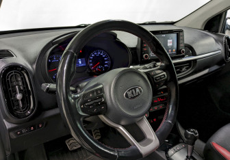 Подержанный автомобиль Kia Picanto 2019 года (13 фото)