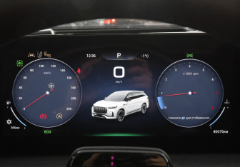 Подержанный автомобиль Jaecoo J8 2024 года (11 фото)