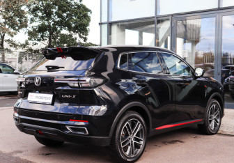 Подержанный автомобиль Changan UNI-S 2024 года (4 фото)
