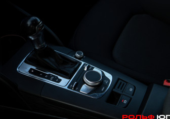 Подержанный автомобиль Audi A3 Sedan 2019 года (18 фото)