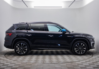 Подержанный автомобиль Skoda Kodiaq 2024 года (6 фото)
