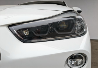 Подержанный автомобиль BMW X2 2020 года (24 фото)