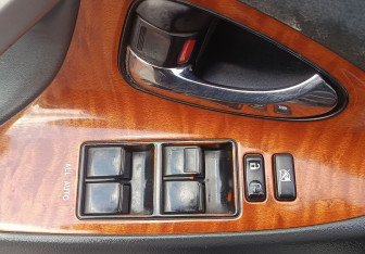 Подержанный автомобиль Toyota Camry Sedan 2011 года (14 фото)