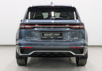 Подержанный автомобиль Geely Monjaro 2023 года (6 фото)