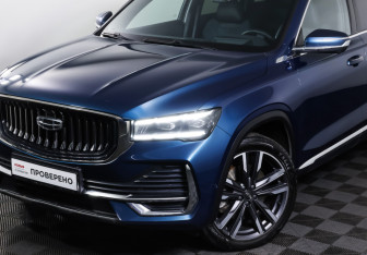 Подержанный автомобиль Geely Monjaro 2022 года (25 фото)