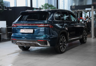 Подержанный автомобиль Geely Monjaro 2023 года (4 фото)
